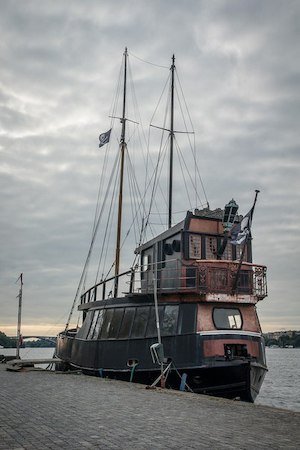 Пиратский баркас